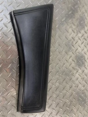 Cadillac Deville 1991-1993 cupé puerta trasera izquierda reposabrazos cupé OEM cuero negro Foto 1 de 4