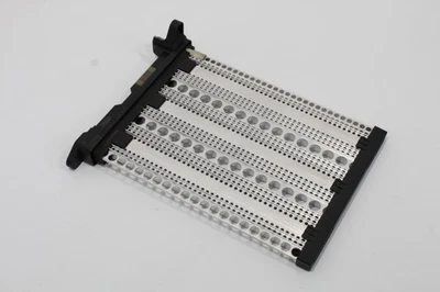 Audi A3 Cabriolet 8V Auxiliary Heater Element for Diesel Cars 5Q0963235 - Image 1 of 4