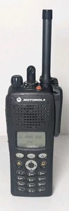 Motorola PRC-153 XTS2500 Model 3 UHF (380-470 MHz) P25 Digital AES-256 FPP - Zdjęcie 1 z 12