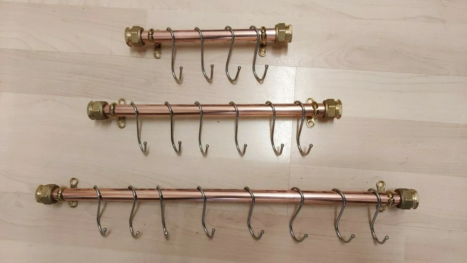 UTENSILIO DE COBRE ACCESORIOS DE RIEL Y LATÓN GANCHOS COLGANTES TUBERÍA 15 MM Foto 1 de 1