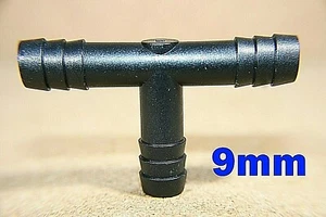 Two Tee Tube Connector 9mm Air Water Black Barb Fastener - Picture 1 of 3