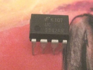 1pcs UC3842AN HIGH PERFORMANCE CURRENT MODE CONTROLLERS DIP8 - Imagen 1 de 2