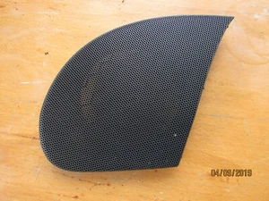 TOYOTA YARIS 2005 1.3 SPEAKER COVER 55472 ODO 2O LH - Picture 1 of 2