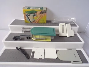 French Hornby Meccano 692 Signal Cabin Box Plastic Railway Building Boxed HO - Picture 1 of 16
