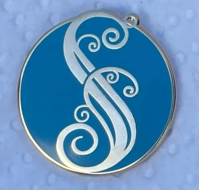 Wicked ‘Shiz University’ Witch School Uniform Enamel Badge. World Book day, - Image 1 of 4