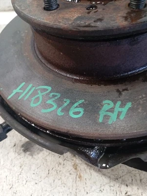 Passenger Front Spindle/Knuckle Knuckle Without ABS Fits 86-95 4 RUNNER 3971982 - Image 1 of 4