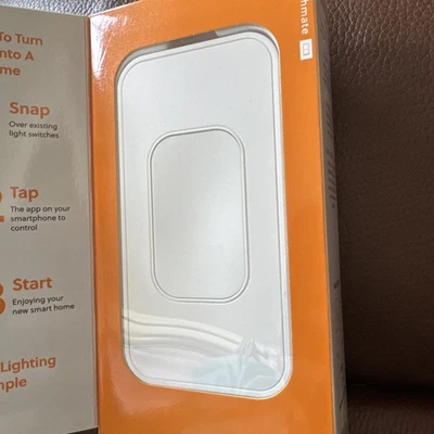 Interruptor de luz inteligente Switchmate RSM001W Snap-On Bluetooth a 150 pies Foto 1 de 4