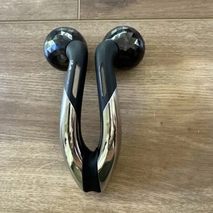 ReFa REFA 2 CARAT For Face & Body Roller*****MADE IN JAPAN***** - Picture 1 of 5