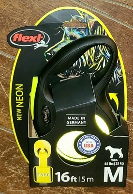 Trela retrátil fita neon 16 pés MÉDIA para cães de até 55 libras. - Imagem 1 de 3