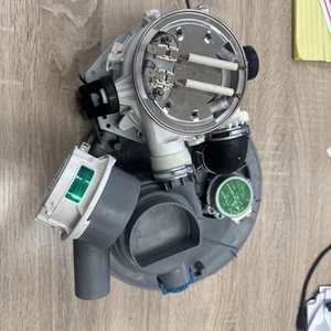 Original AEG73649901 LG Circulation Pump#N35 - Picture 1 of 4