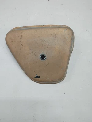 Honda CB450 1971 Super Sport cubierta lateral izquierda dorada Foto 1 de 4