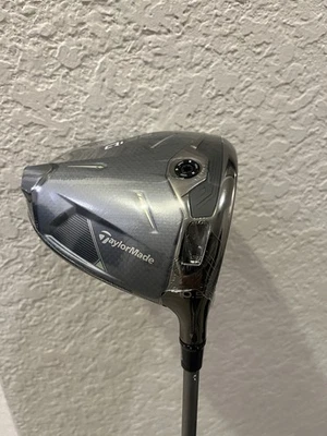 Driver destro TaylorMade QI35 Max grafite regular novo em folha 9 0 graus - Imagem 1 de 4
