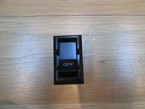 NOS 1988 1989 LINCOLN CONTINENTAL REAR SUSPENSION COMPRESSOR SWITCH ON/OFF - Picture 1 of 3