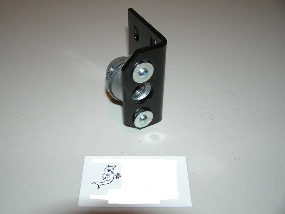 VENDO 475, 511, 540, 576, 720 SODA MACHINE T-HANDLE LOCK NUT W /MOUNTING BRACKET