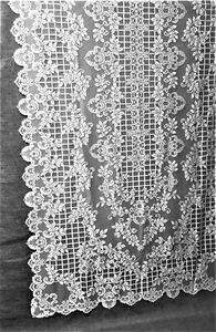 White Lace Tablecloth 60" X 116" Lattice Roses Dining Room Wedding Banquet - Picture 1 of 8