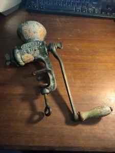Vintage Hand Painted Beatrice Harper No.3181 Grinder Bench Meat Mincer. England - Picture 1 of 24