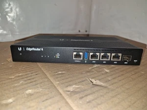 Ubiquiti EdgeRouter 4 (ER-4) - Zdjęcie 1 z 5