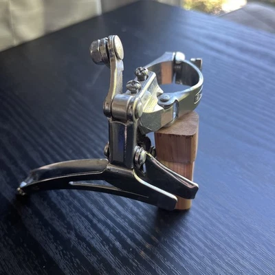 Shimano FD-Z204 Bicycle 6-Speed Triple Ring Front Derailleur 28.6mm Clamp - Image 1 of 4