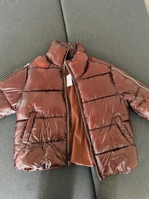 Forever 21 Men's Puffer Jacket, Size XL- Red - Image 1 of 4