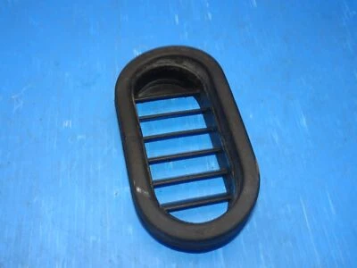 PORSCHE 944 N/A 951 TURBO 968 924S DOOR SIDE AIR VENT GRILL SEAL LEFT 477819179A - Image 1 of 4