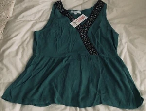 BUNULU Tunic Small Green With Colorful V- Neck Trim NWT - Bild 1 von 12