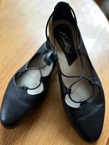 Earthies Essen Ballerinas - elastische Riemen schwarz Leder bequem Größe 8B - Bild 1 von 7