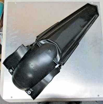 Yamaha OEM 2011 YZ250F Black Rear Fender 17D-21610-D0-00 - Image 1 of 4