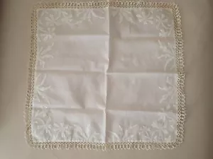 Vintage Damen Taschentuch Taschentuch schöne Applikation & tätowierter Rand ~ 13 1/2" - Bild 1 von 4