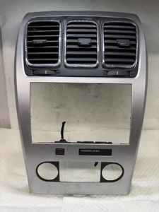 2012 GMC ACADIA Dash Dashboard Radio Bezel Face Plate Assembly Silve OEM (226/1) - Bild 1 von 18