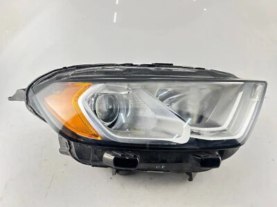 OEM | 2018 - 2022 Ford Ecosport Halogen Headlight (Right/Passenger) Foto 1 de 4