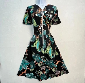 Vestido LuLaRoe Amelia Tropical Elastizado Calce y Acampanado Plisado Bolsillos Grandes UNICORNIO - Imagen 1 de 11