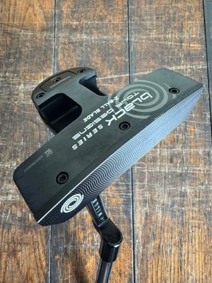 Odyssey Black Series Tour Designs 2-Ball Blade Putter 33in Used with Headcover - Image 1 of 4