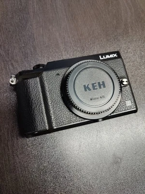 Panasonic Lumix DMC-GX85 Mirrorless MFT Digital Camera Body Black - Image 1 of 4