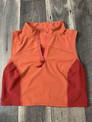 Tanque corto Old Navy Active Powersoft con cremallera Foto 1 de 3