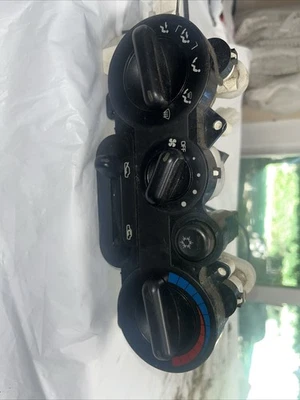 1995-1999 Mitsubishi Eclipse interior climatizador conjunto aire acondicionado cable enchufe D49 Foto 1 de 4