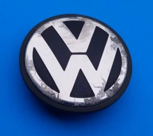 VOLKSWAGEN BEETLE CC EOS GOLF JETTA PASSAT RABBIT WHEEL RIM HUB CAP CENTER A20 - Picture 1 of 3