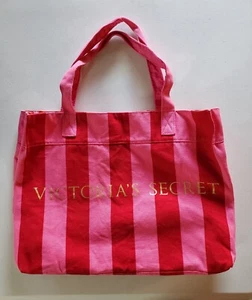 Bolso de Mano Grande a Rayas Victoria's Secret Fin de Semana Cierre Magnético Llevar todo - Imagen 1 de 6