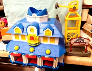 ROBOCAR POLI 19 RESCUE STATION Car LOT Track BRIDGE Crane BOAT Harbor TUG - Picture 1 of 16
