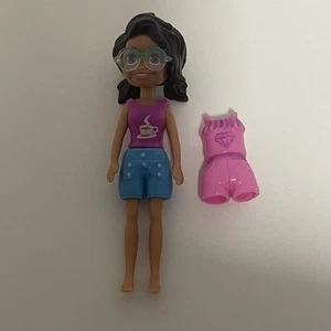 Mattel Polly Pocket 3.5" Doll Figure With Glasses - Picture 1 of 2