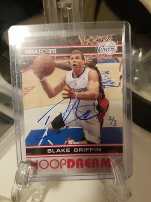 2014-15 Panini Paramount BLAKE GRIFFIN  2012 buyback on card auto 2/3 - Image 1 of 4