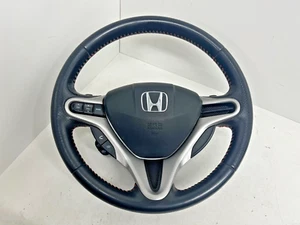 Volante JDM HONDA STREAM RN6 RN8 RSZ PUNTADAS ROJAS OEM - Imagen 1 de 10