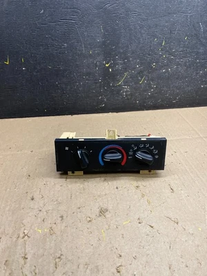 Dodge Ram 1500 1998 a 2003 control de temperatura calefacción aire acondicionado u4879 DG Foto 1 de 4