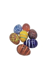 Vintage Handblown Mini Art Glass Eggs Multiple Colors; Vintage Glass -Lot of 7 - Picture 1 of 9