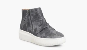 SOFFT PORTLAND WATER RESISTANT CAMO PLATFORM LEATHER BOOTIE WOMEN’S 8.5 $130 - Picture 1 of 6