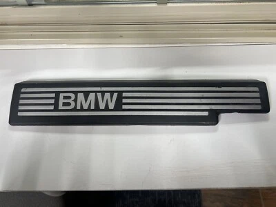 2006-2008 BMW E90 328I Engine Intake Manifold Trim Cover PA6GF10MX20 OEM - Imagem 1 de 4