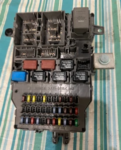 06-07 Honda Accord Interior Cabin Fuse Box Relay Module SDA-A01-AG OEM RB1 - Picture 1 of 10