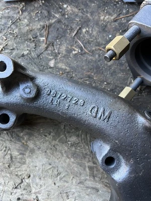 1966 1967 L79 Chevy II Nova ferro fundido A.I.R. Coletores de escape danos de moagem - Imagem 1 de 3