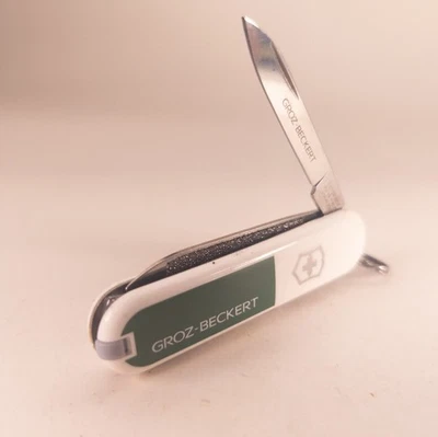 Swiss Army Knife Victorinox 58mm Pocket Knife Classic GROZ BECKERT Green White - Image 1 of 4