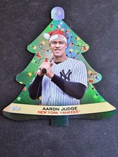 2022 Topps Holiday-Aaron Judge Ornament card #WHOAJ-New York Yankees