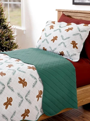 Quilt Set Twin/Txl Size - Christmas Quilts - 2 Piece Lightweight Comforter Set w - Image 1 of 4